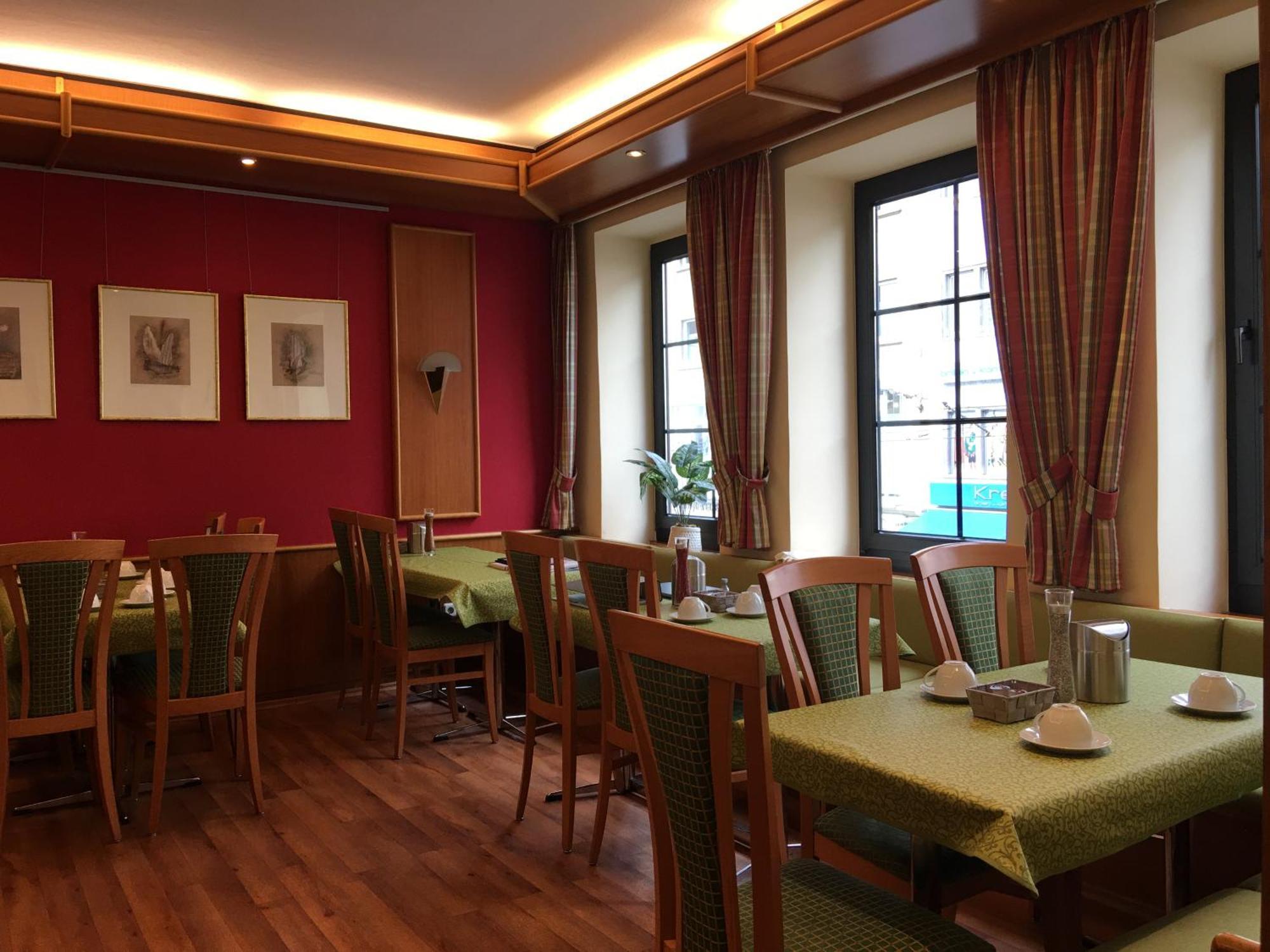 维尔茨堡 Zum Winzermaennle酒店 外观 照片